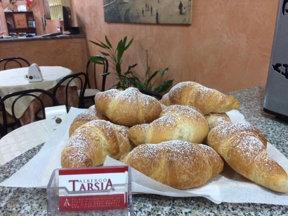 Albergo Tarsia Castrovillari Buitenkant foto